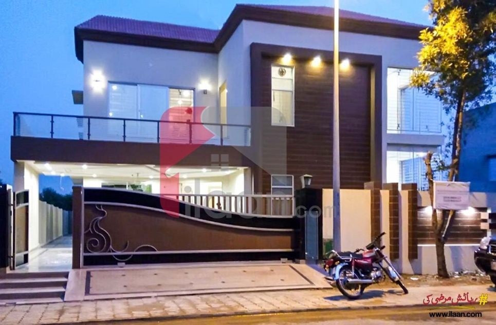10 Marla House for Sale in Ghouri Block, Sector B, Bahria Town, Lahore