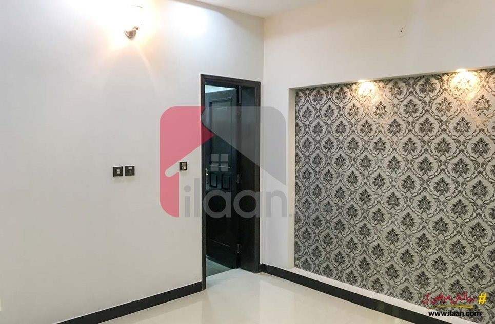 5 Marla Plaza for Sale in Block BB, Sector D, Bahria Town, Lahore