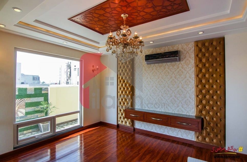 1 kanal house available for sale in  Block J, Phase 6, DHA