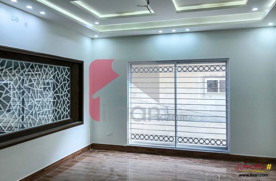5 marla house for sale in Block J1, Johar Town, Lahore