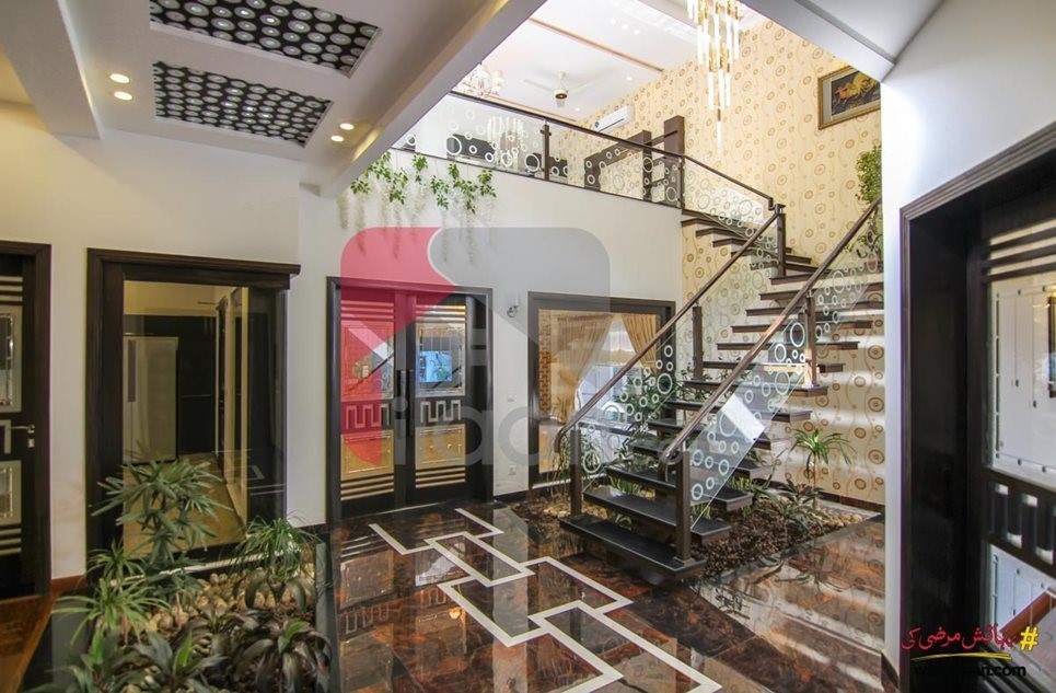 1 kanal house available for sale in Block A, Phase 5, DHA, Lahore