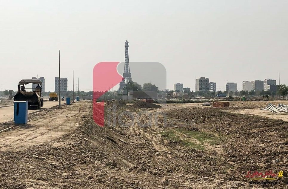 5 marla plot available for sale in Tauheed Block, Sector F, Bahria Town, Lahore