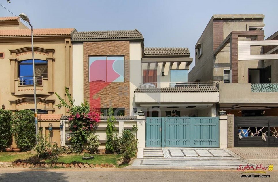 8 marla house for sale in Usman Block, Bahria Town, Lahore