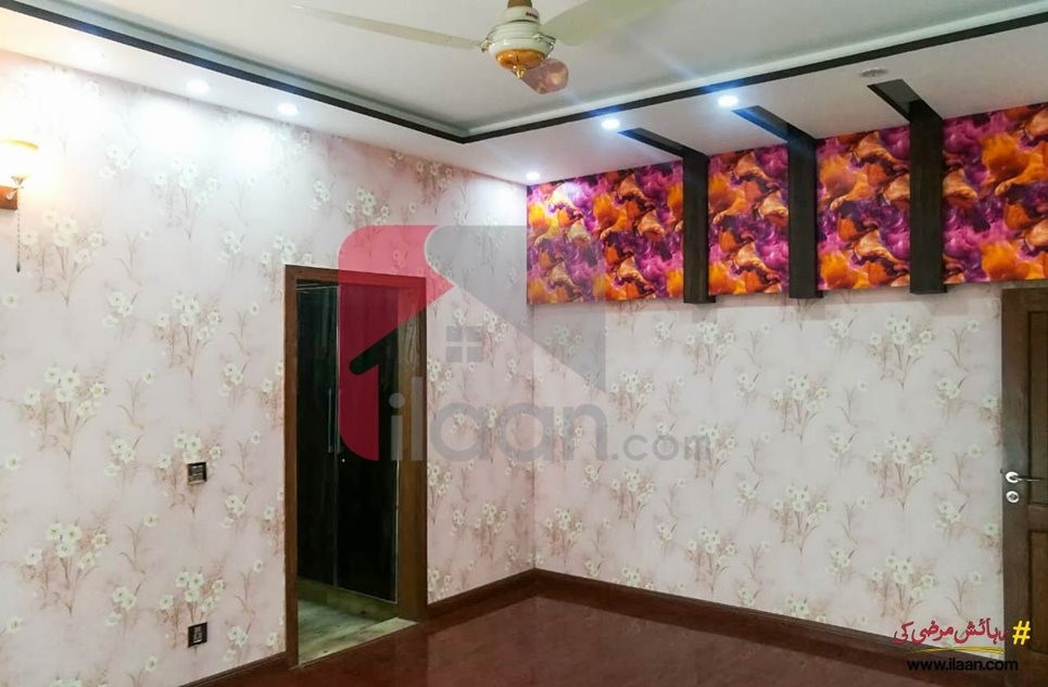 10 marla house for sale in Bahria Town, Lahore