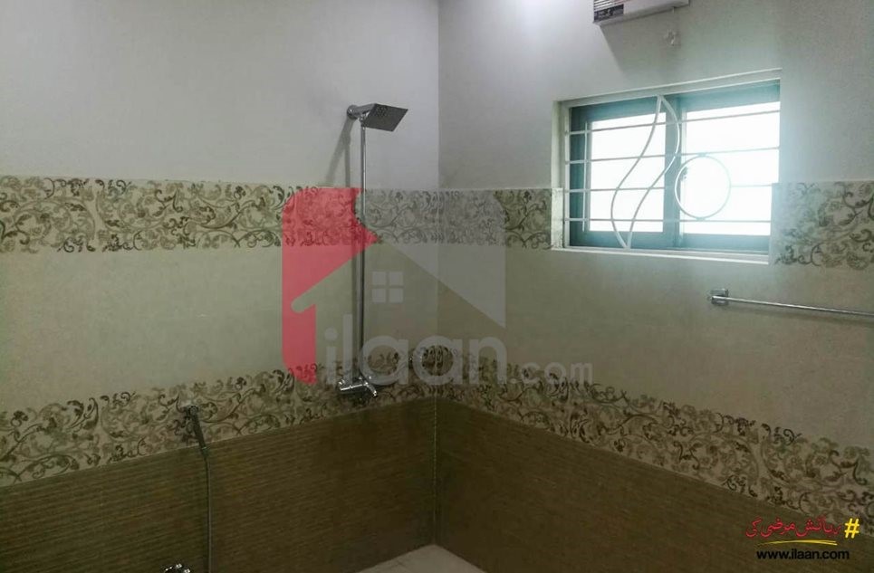 2.7 marla apartment for sale in Bahria Town, Lahore