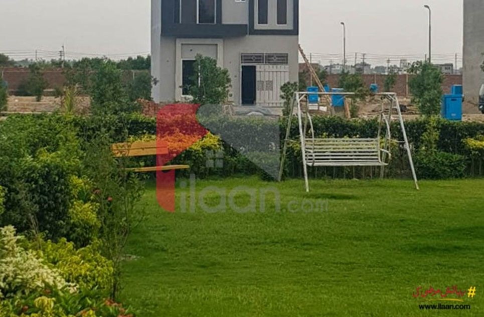 950 ( sq.ft ) apartment for sale in Al-Kabir Town, Lahore