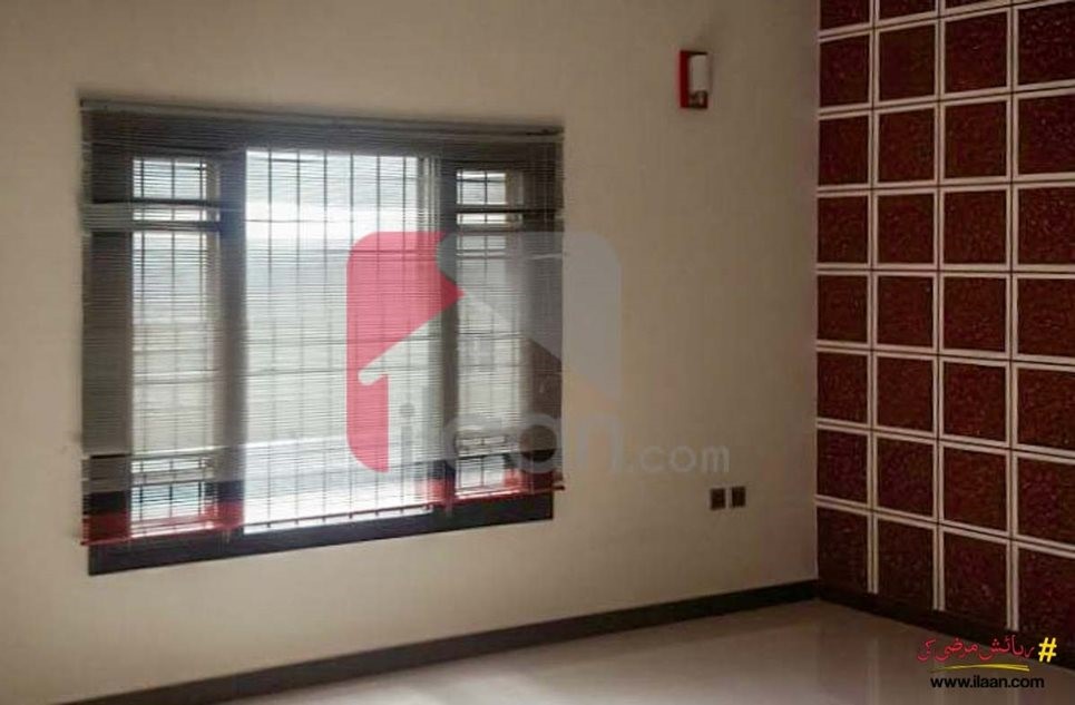 900 ( sq.ft ) house for sale ( second floor ) in Phase 7, DHA, Karachi