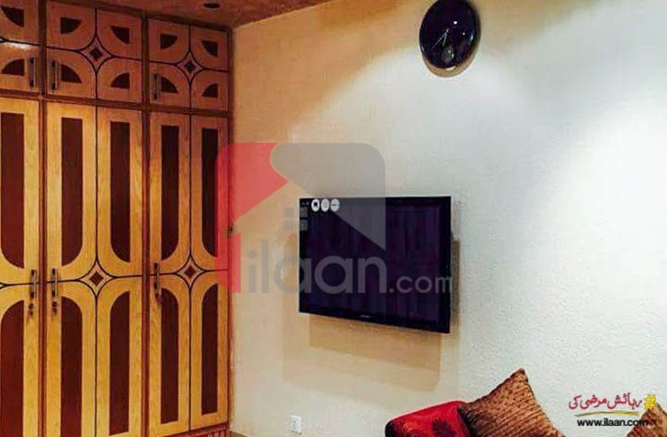 1000 Sq.ft Apartment for Sale in Sky Tower, Block 4, Clifton, Karachi