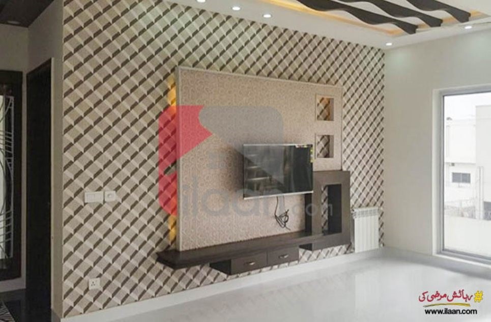 2 kanal house for sale in Block Z, Phase 3, DHA, Lahore