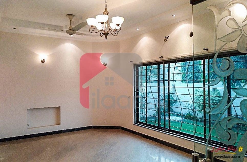 2 kanal house for sale in Phase 3, DHA, Lahore ( furnished )