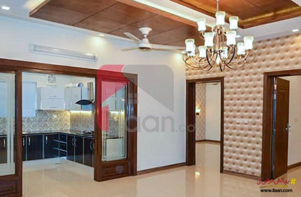 10 marla house for sale in Sector D, Bahria Town, Lahore