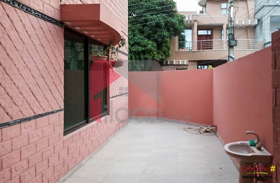 13.5 Marla House for Sale in Block H3, Phase 2, Johar Town, Lahore