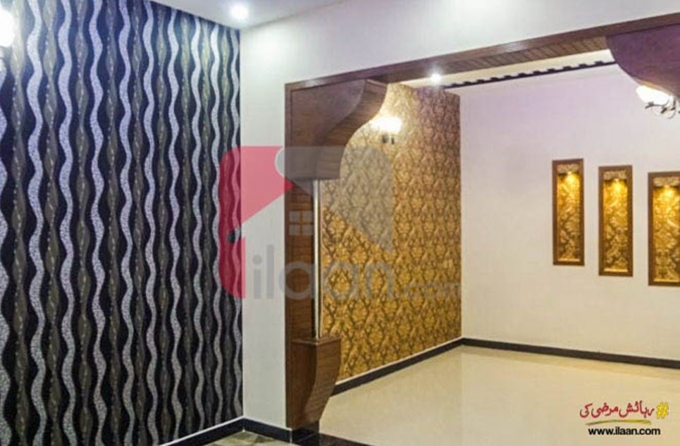 5 marla house for sale in Block R1, Phase 2, Johar Town, Lahore