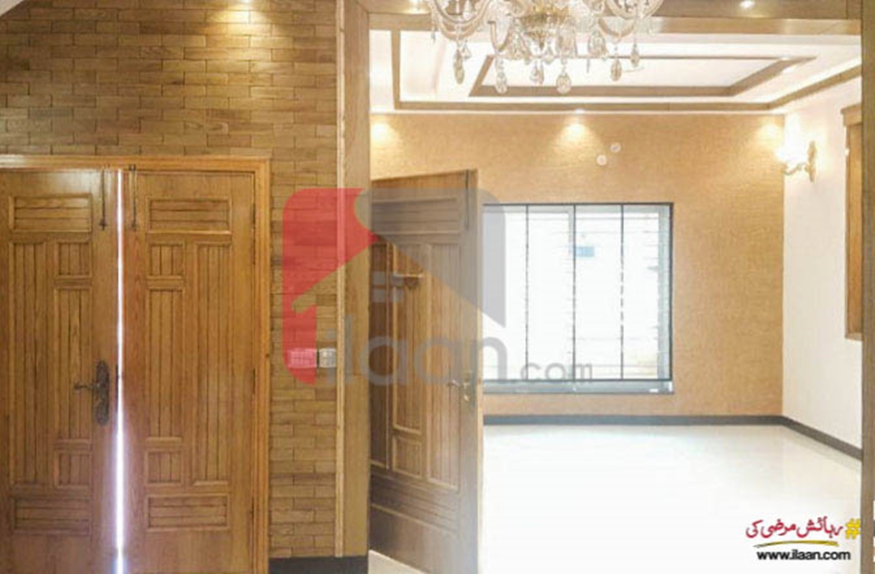525 ( sq.ft ) apartment for sale in Sector D, Bahria Town, Lahore
