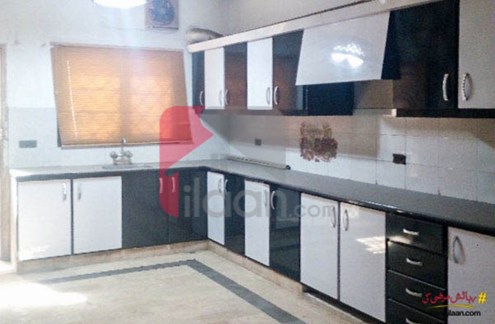 1650 ( sq.ft ) apartment for sale ( seventh floor ) in Clifton, Karachi