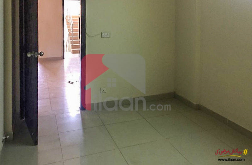 1000 ( sq.ft ) apartment for sale ( third floor ) in Phase 2, DHA, Karachi