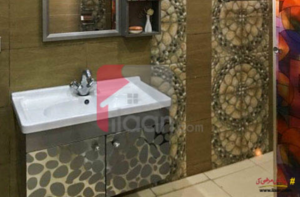 10 marla house for sale in Sukh Chayn Gardens, Lahore