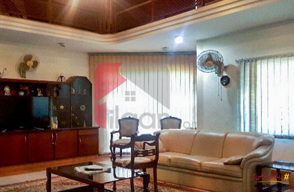 900 Sq.ft Apartment for Sale (Second Floor) in Phase 4, DHA Karachi