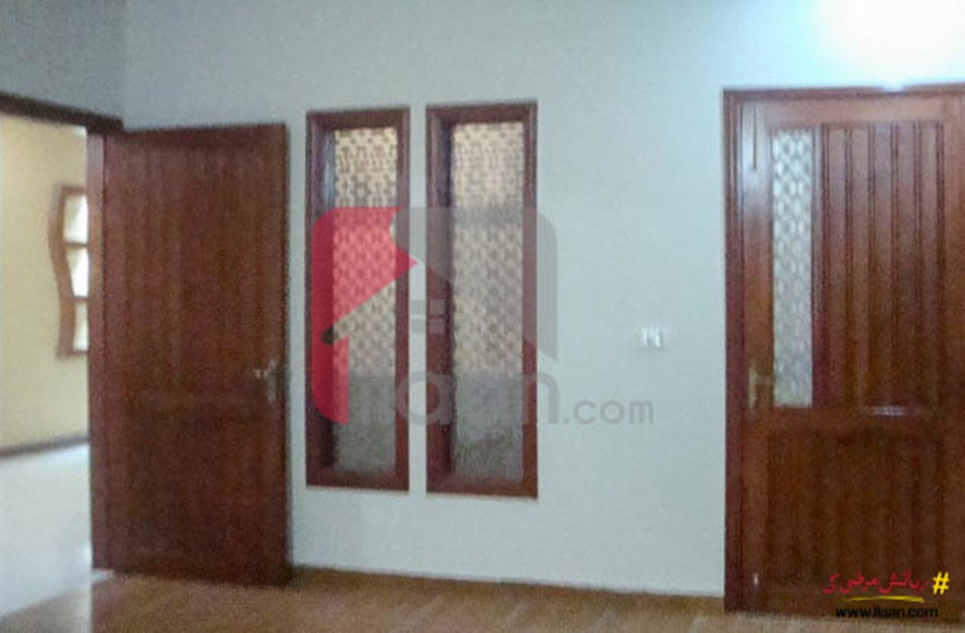 1400 ( sq.ft ) apartment for sale ( third floor ) in Asaish Apartments, Block 16, Gulistan-e-Johar, Karachi
