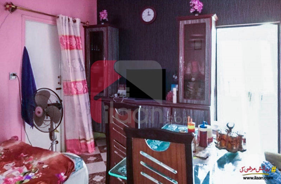 700 ( sq.ft ) apartment for sale ( fourth floor ) in Block G, North Nazimabad Town, Karachi