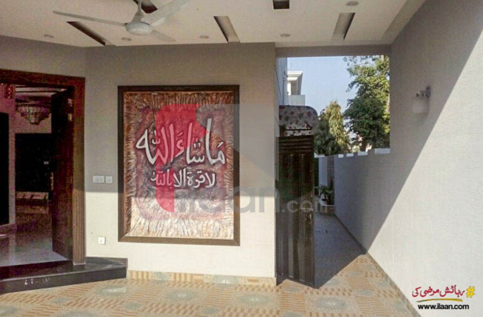 15 marla house for sale in Punjab Co-Operative Housing Society, Lahore