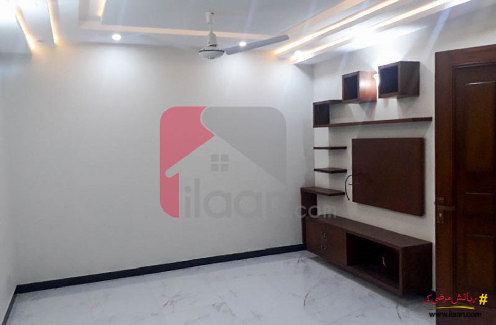 1 kanal house for sale in Block C, Phase 8, DHA, Lahore