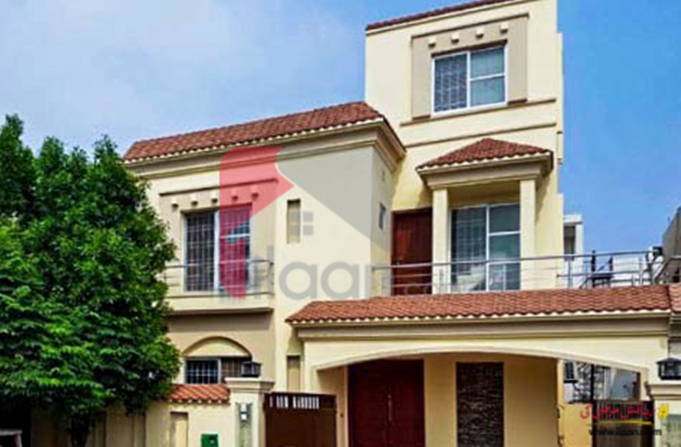 10 marla house for sale in Sector B, Bahria Town, Lahore