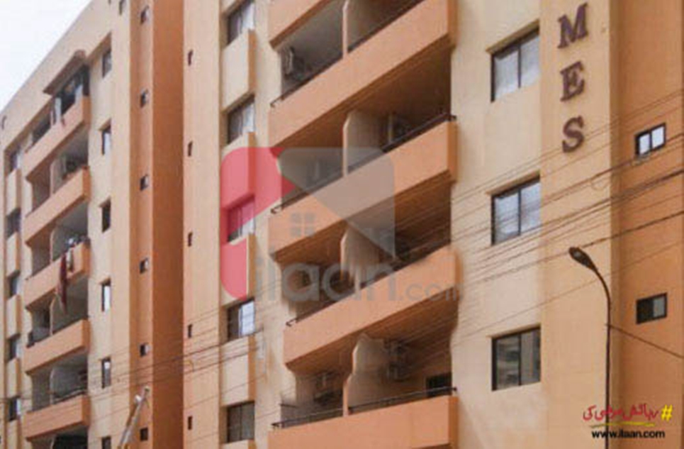 1700 ( sq.ft ) apartment for sale ( second floor ) in Block 2, Clifton, Karachi