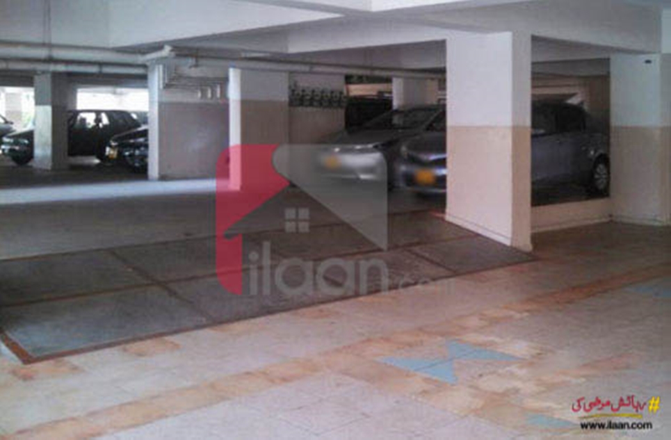 300 ( square yard ) house for sale in Block 2, Clifton, Karachi