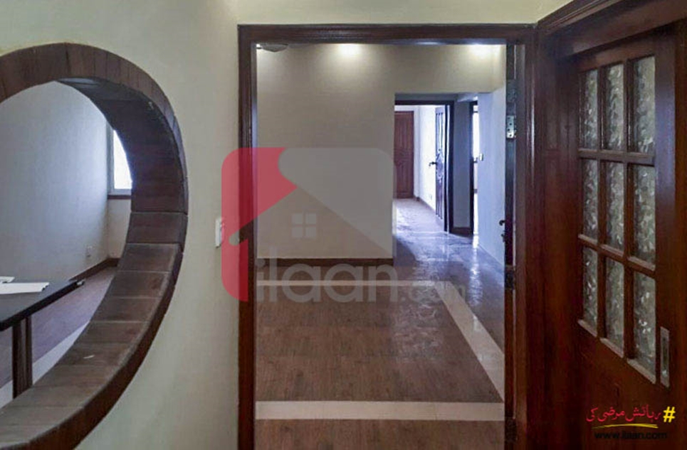 1650 ( sq.ft ) apartment for sale ( third floor ) in Jason Coastal View Apartment, Block 3, Clifton, Karachi