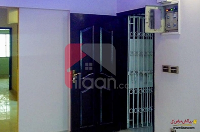 900 Sq.ft Apartment for Sale in Bukhari Commercial Area, Phase 6, DHA Karachi