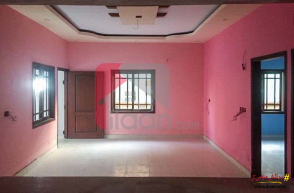 1350 ( sq.ft ) apartment for sale ( fourth floor ) in Block 12, Gulistan-e-Johar, Karachi