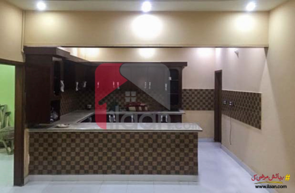 1350 ( sq.ft ) apartment for sale ( fourth floor ) in Block 12, Gulistan-e-Johar, Karachi