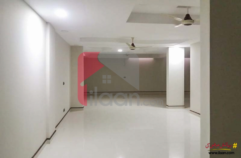 2448 ( sq.ft ) apartment for sale ( twelve floor ) in Reef Towers, Phase 8, DHA, Karachi 