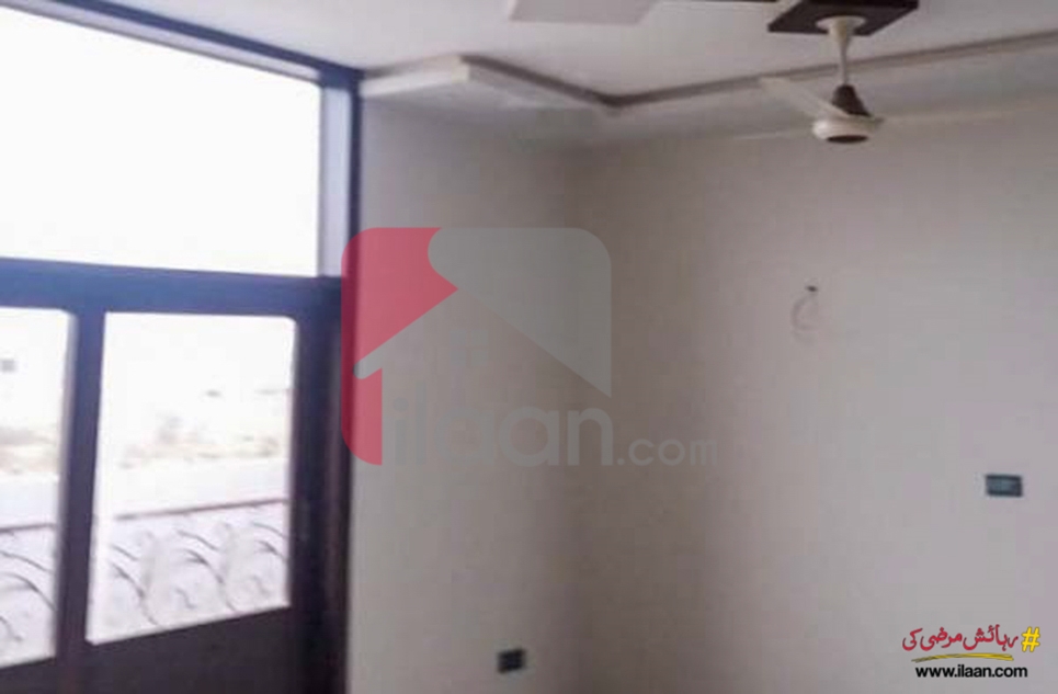 1072 ( sq.ft ) apartment for sale ( fifth floor ) in Coral Towers, Phase 8, DHA, Karachi 