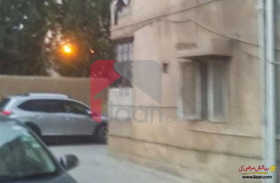 1800 ( sq.ft ) apartment for sale ( first floor ) in Block 7, Clifton, Karachi