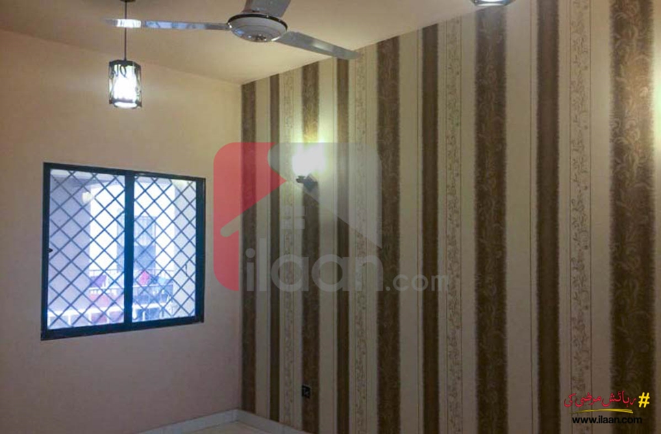 1200 ( sq.ft ) apartment for sale ( second floor ) in Block 5, Clifton, Karachi 