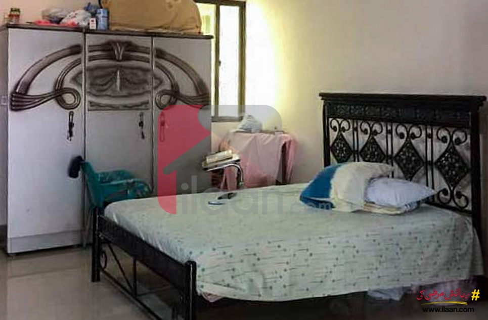 1780 ( sq.ft ) apartment for sale ( fourth floor ) in Hassan Apartments, Block 13A, Gulshan-e-iqbal, Karachi