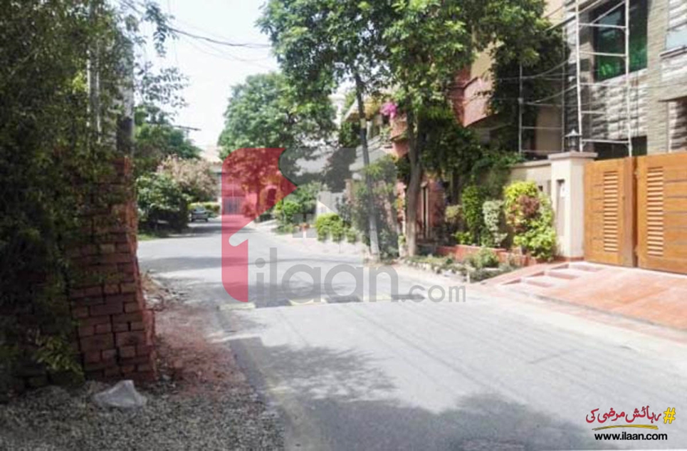 10 marla house available for sale in Phase 2, PCSIR Housing Scheme, Lahore