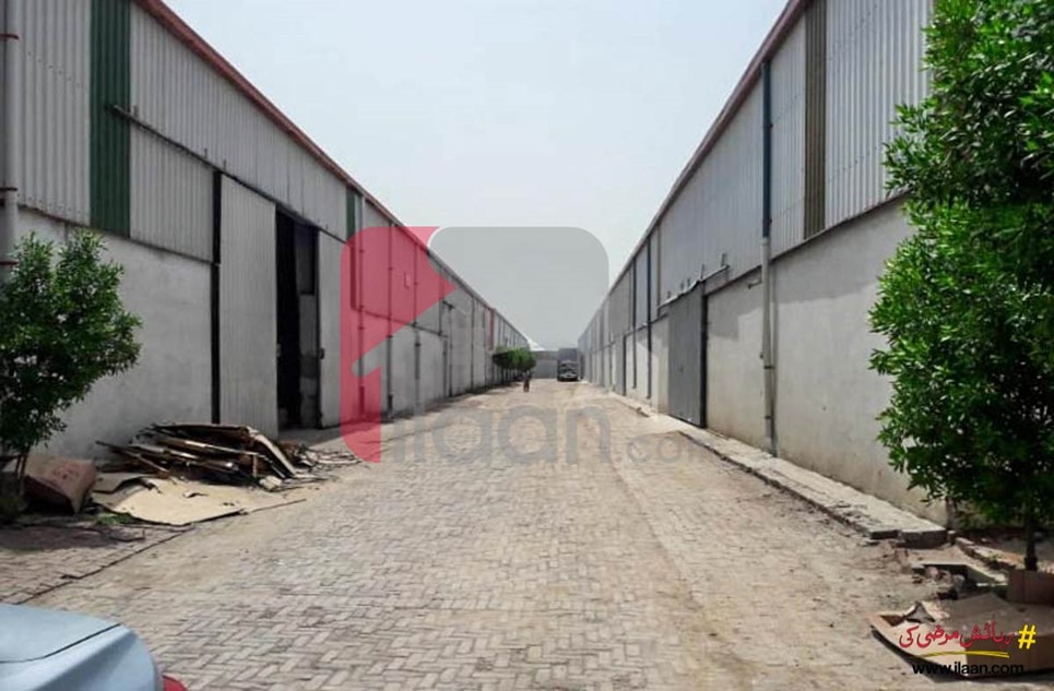 19.56 kanal warehouse available for rent on Raiwind Road, Lahore