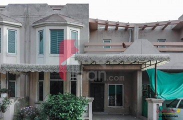 6 marla house available for sale in Eden Value Homes, Lahore