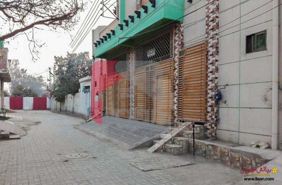 6 marla house available for sale in Khayaban-e-Sarwar, Dera Ghazi Khan