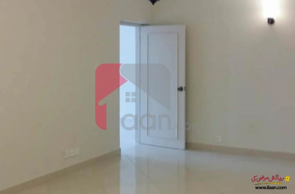 1750 Sq.ft Apartment for Sale (First Floor) in Zamzama Commercial Area, Phase 5, DHA Karachi