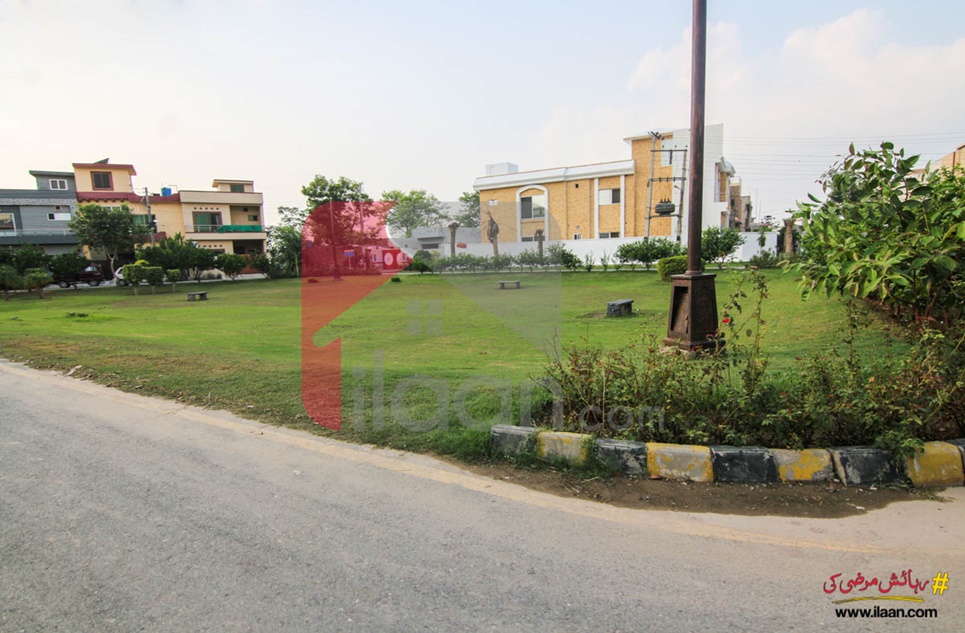 5 Marla Plot for Sale in Jade Block, Park View City, Lahore