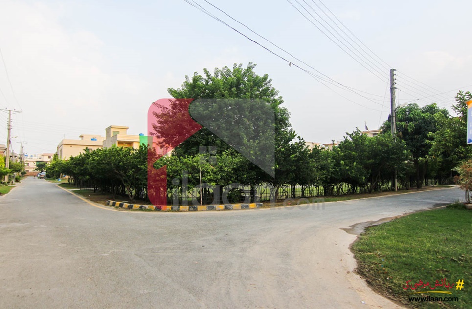 5 Marla Plot for Sale in Jade Block, Park View Villas, Lahore