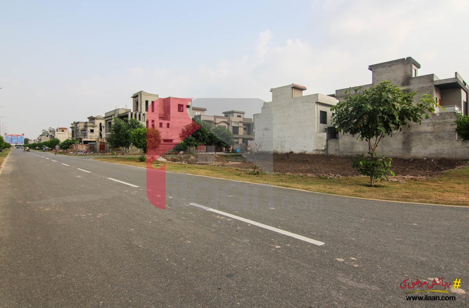 10 Marla Commercial Plot for Sale in Rose Block, Park View Villas, Lahore