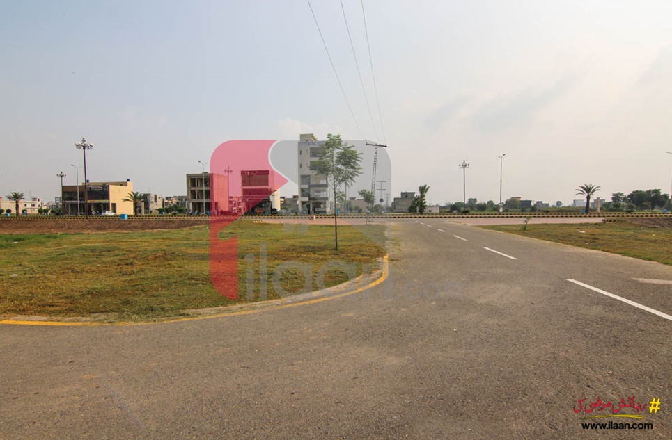 10 Marla Plot for Sale in Rose Block, Park View City, Lahore