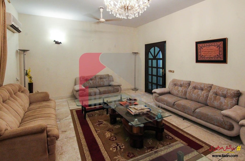 500 ( square yard ) house available for sale in Phase 5, DHA, Karachi