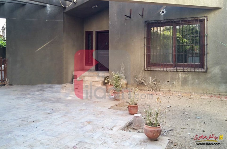 500 ( square yard ) house available for sale in Phase 6, DHA, Karachi