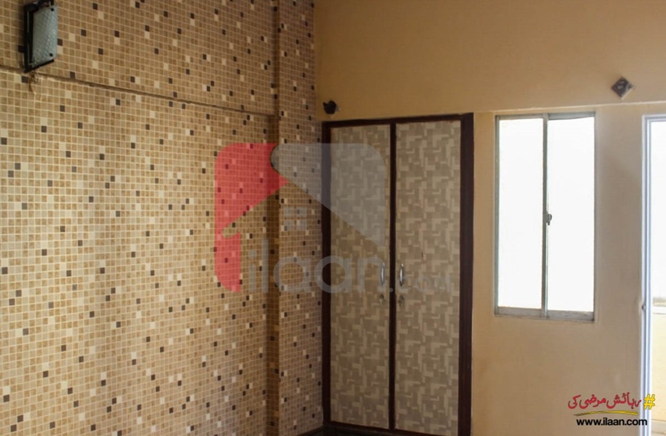 650 ( sq.ft ) apartment available for sale ( second floor ) in Block 17, Gulistan-e-Johar, Karachi